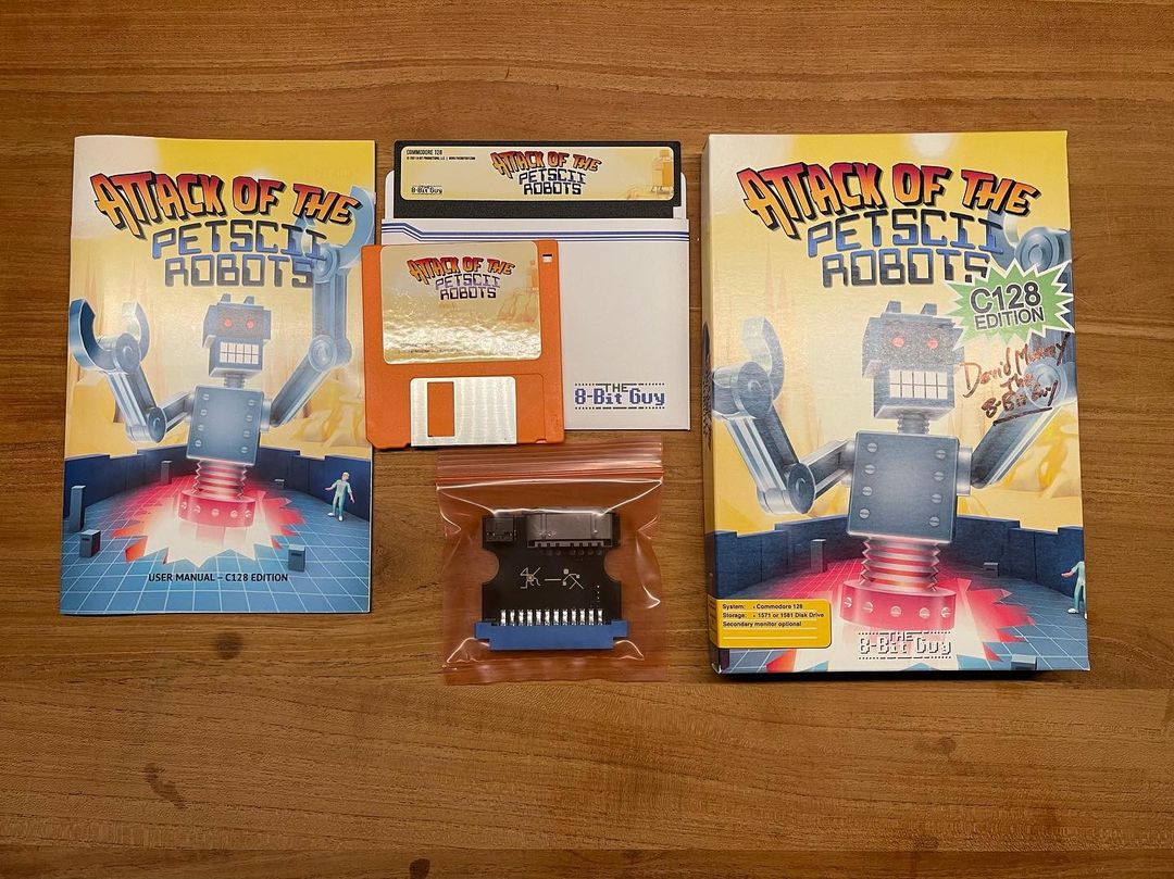 New original C128 game received: Attack of the Petscii Robots.
#retro #8bit #commodore #commodore128 #attackofthepetsciirobots