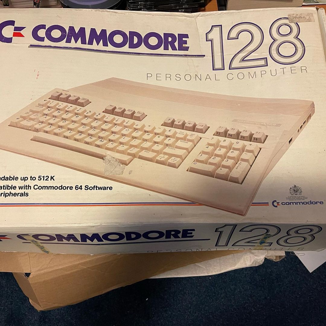 New Commodore 128 as spare. #retro #8bit #commodore #c128