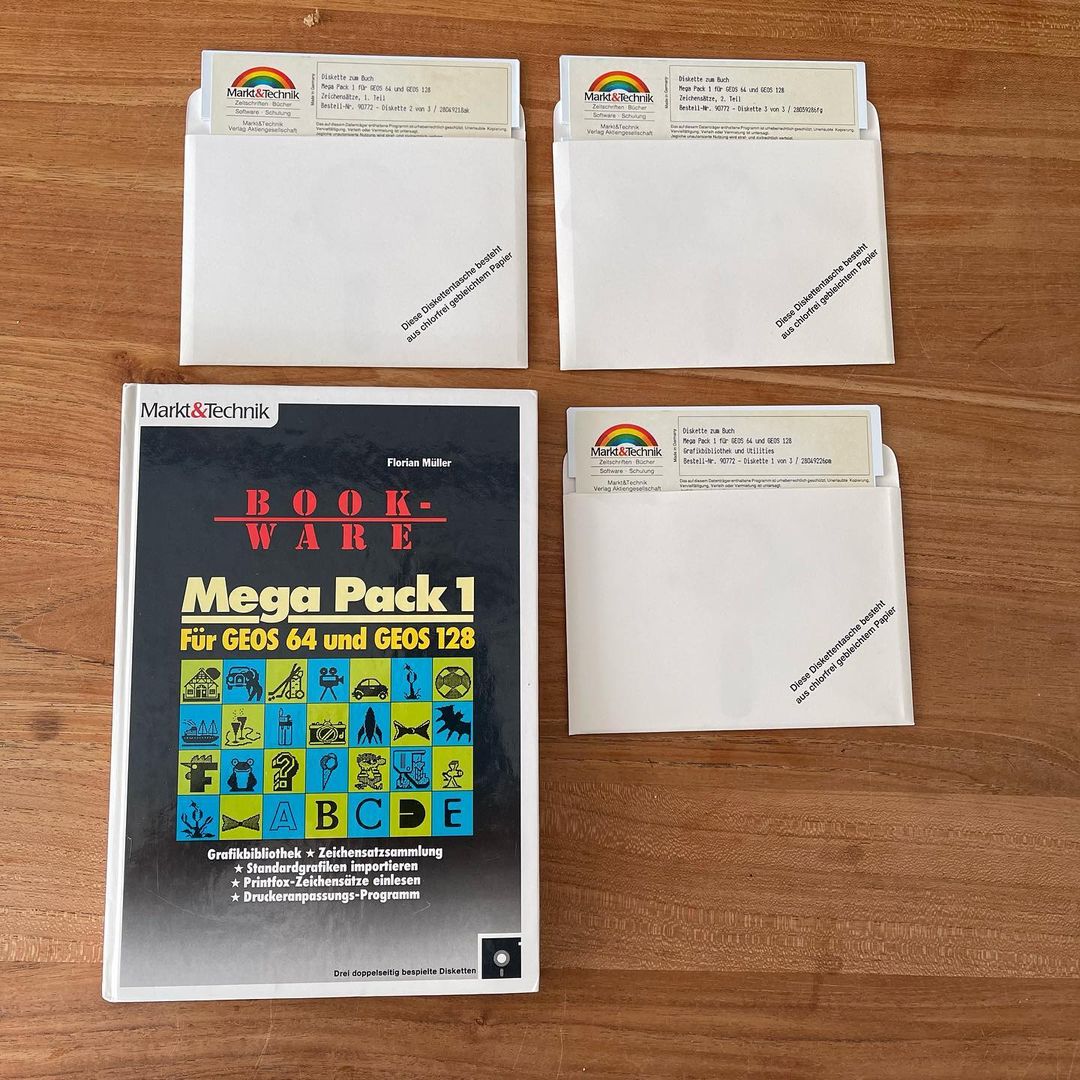 GEOS Mega Pack 1.
#retro #8bit #commodore #geos #geos128