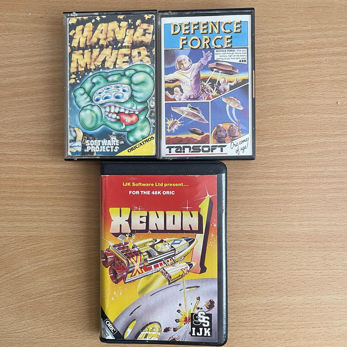 Received three original Oric Atmos games.
#retro #8bit #oric #oricatmos #manicminer #xenon1 #defenceforce