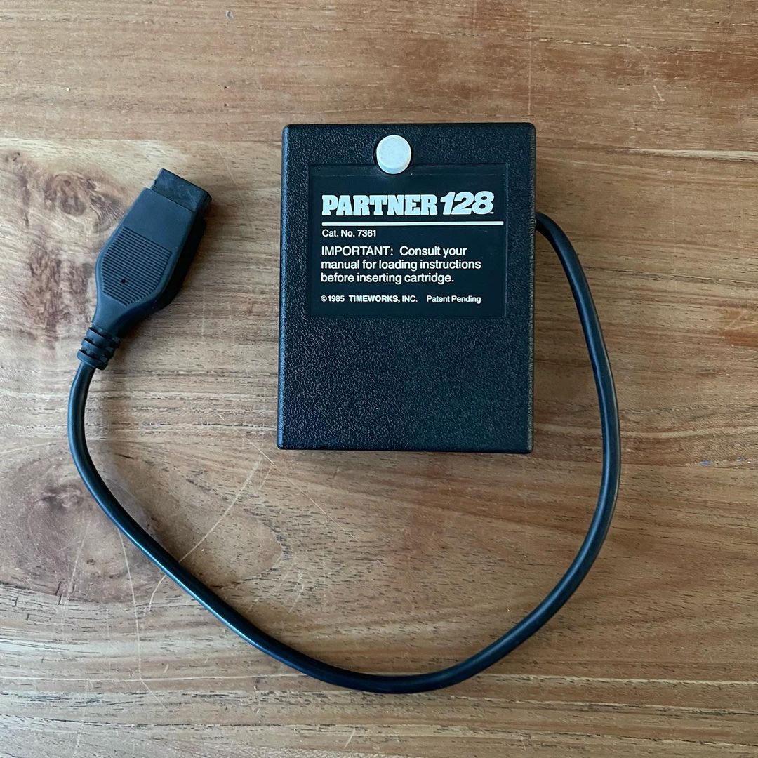 Partner128 cartridge for the C128.
See demo video at https://youtu.be/lwJd6VImR7w

#retro #8bit #latestebaypurchase #commodore #commodore128 #partner128