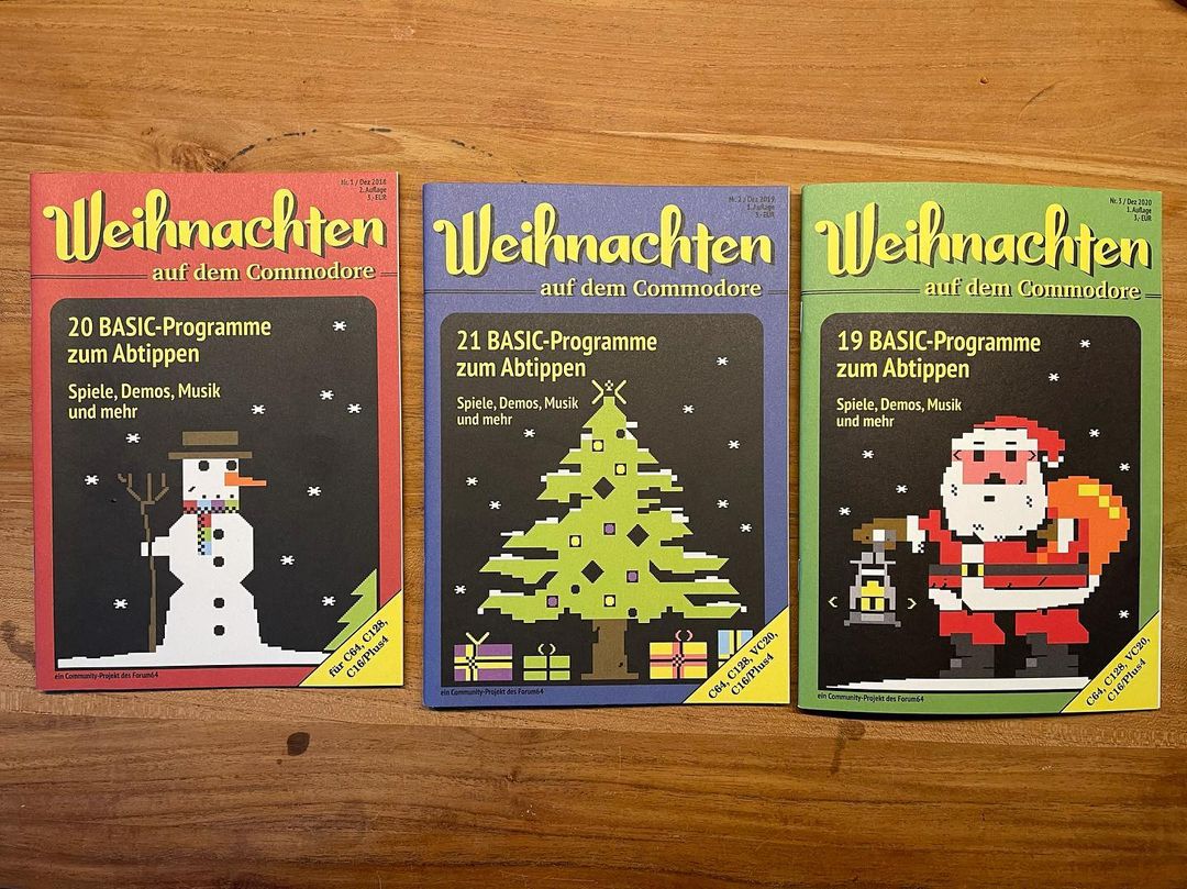 Christmas on the Commodore.... old fashioned type-in listings in Christmas theme. #retro #8bit #commodore #c64 #c128